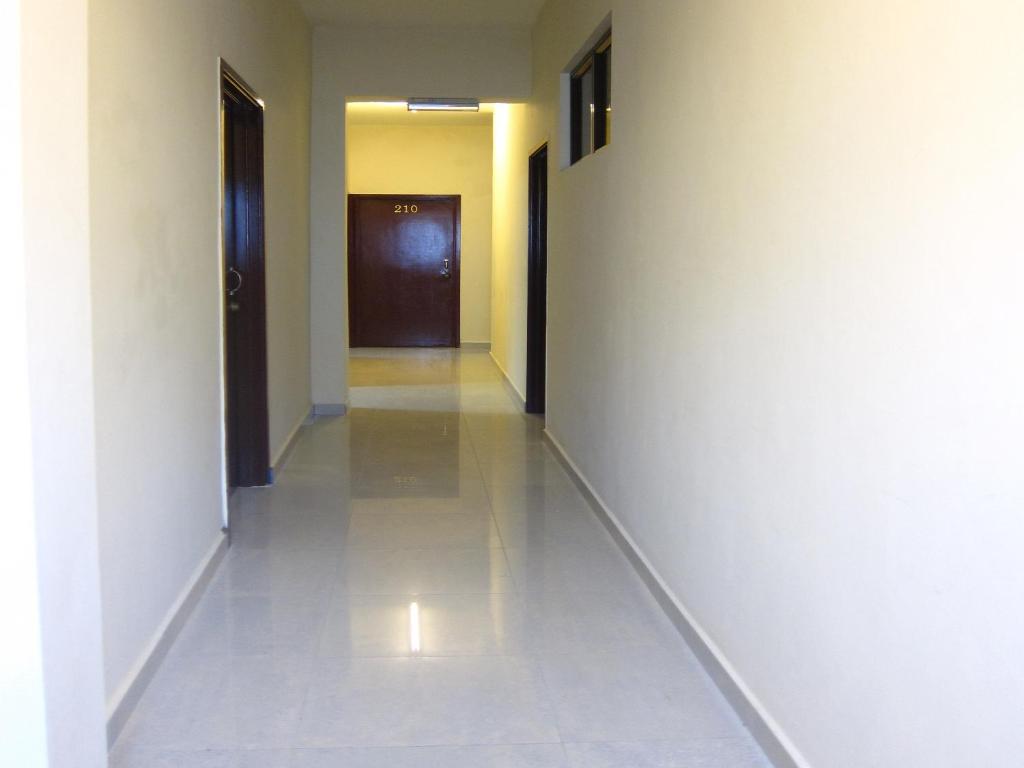 ג'והור בהרו Skudai Baru Hotel מראה חיצוני תמונה